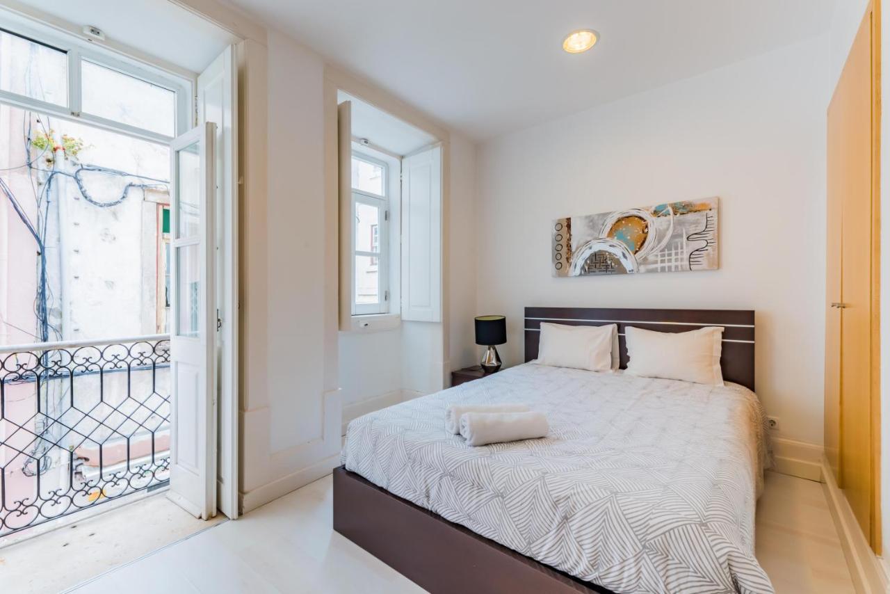 R3 - Coimbra Lovers - Mondego Suite Esterno foto